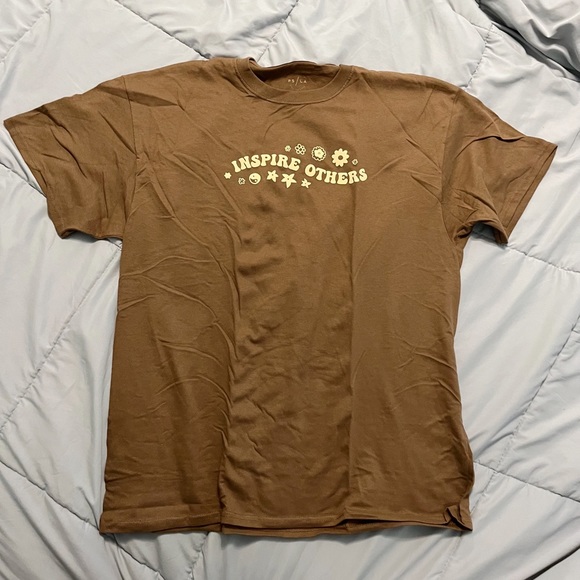 Pacsun Brown Inspire Others Graphic Tee (Can fit Small, Medium, & Large)🤎 - Picture 1 of 4
